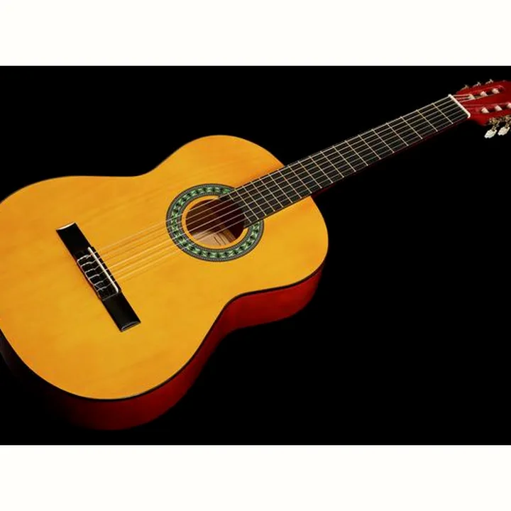 Test, Avis Startone CG851 4/4 Classical Guitar Set