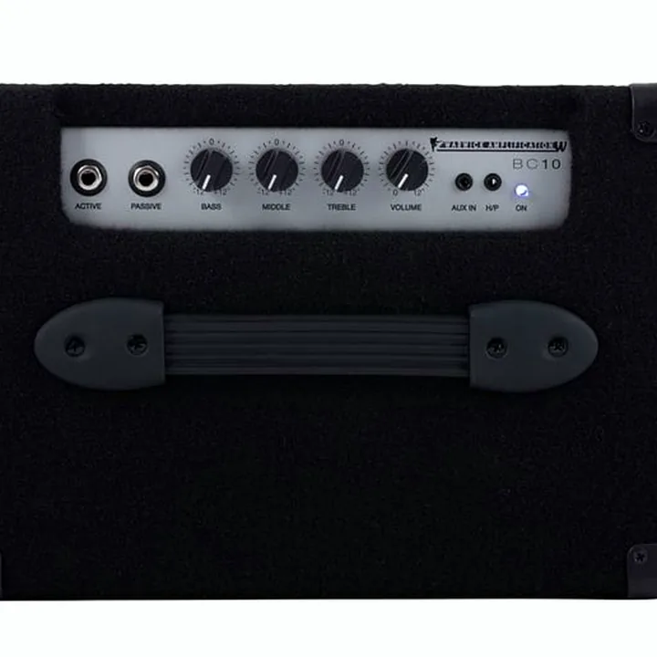 Test & Avis : Warwick BC 10