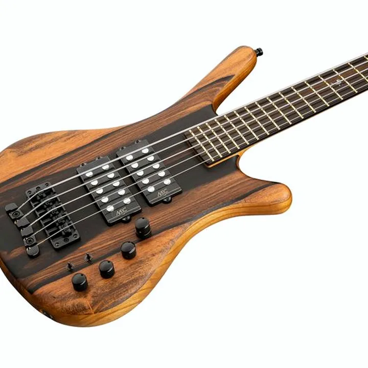 Test, Avis : Warwick Masterbuilt Corvette $$ 5 LTD