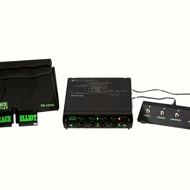 Test et Avis de l’amplificateur pour basse électrique Trace Elliot TE-1200 Bass Amp Head