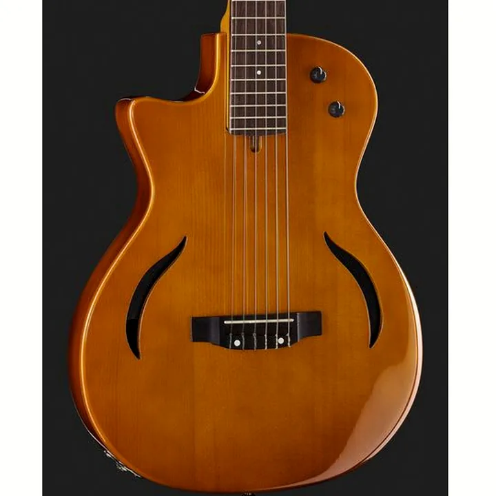 Test et Avis Harley Benton Hybrid Nylon LH NT Bundle