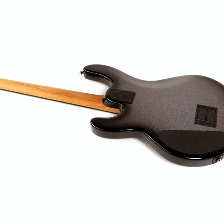 Test et Avis : Music Man Stingray 4 Special HH EB Smoke