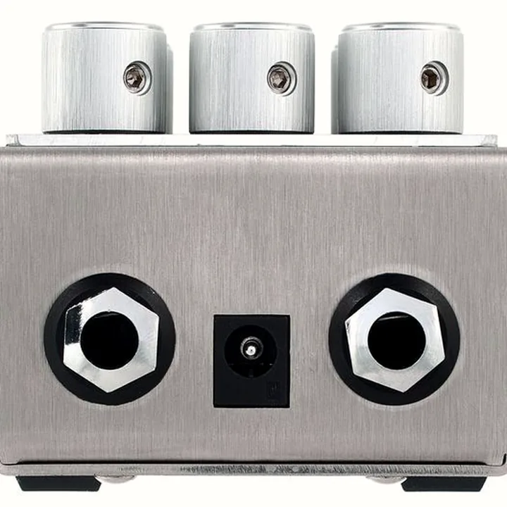 Test et Avis : Origin Effects Cali76 V2 Bass Compressor