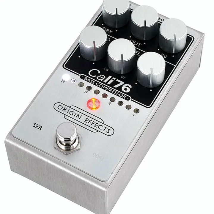 Test et Avis : Origin Effects Cali76 V2 Bass Compressor