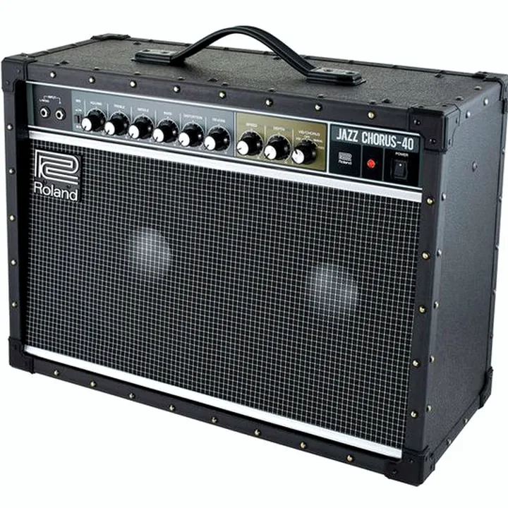 Roland JC-40