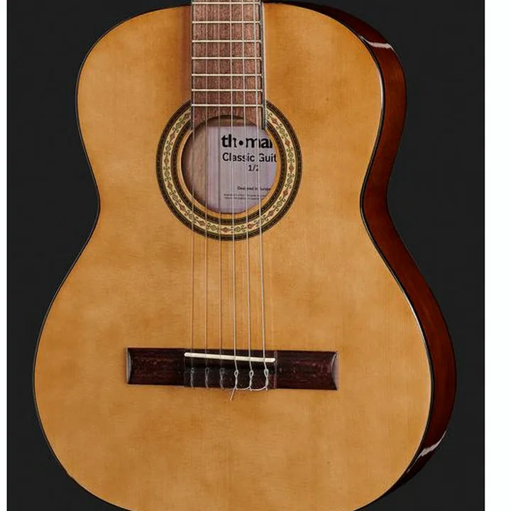Test et Avis : Thomann Classic Guitar 1/2 Lefthand