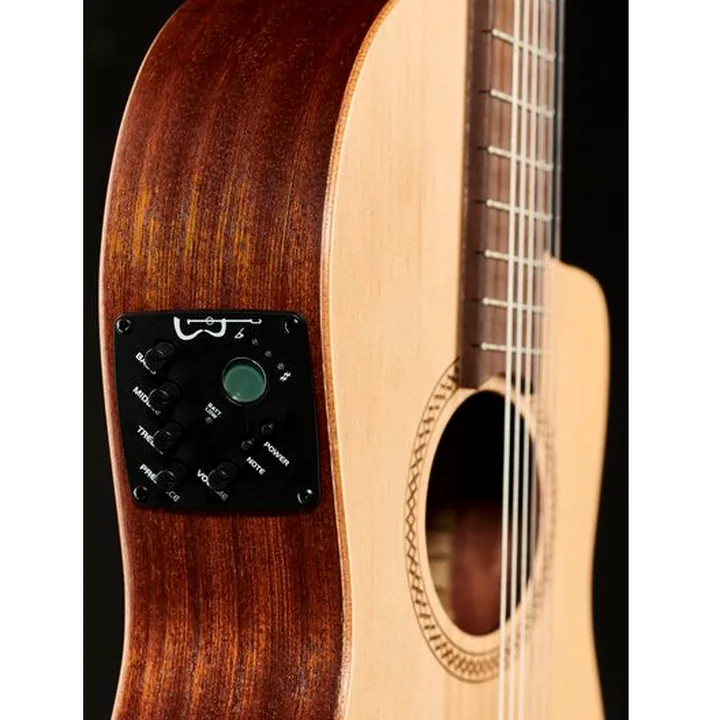 Test et Avis : Thomann Gypsy Nylon CE Bundle