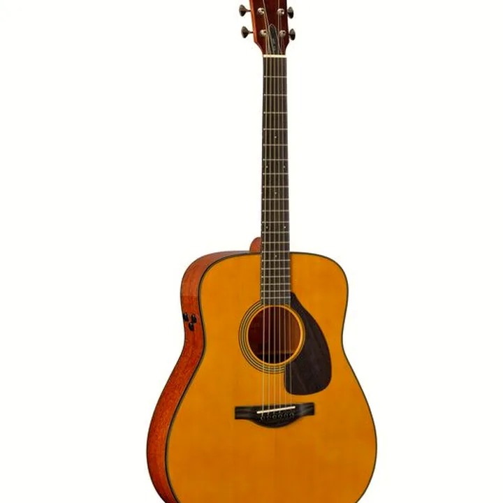 Test et Avis : Yamaha FGX5 NT High Gloss