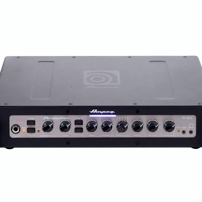 La tête d'amplificateur Ampeg PF-800 Portaflex - Test, Avis, Comparatif