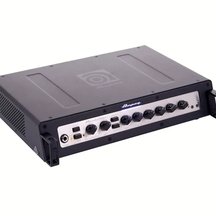 La tête d'amplificateur Ampeg PF-800 Portaflex - Test, Avis, Comparatif