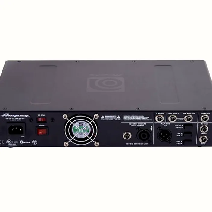 La tête d'amplificateur Ampeg PF-800 Portaflex - Test, Avis, Comparatif