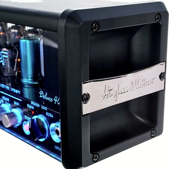 Tête d’ampli guitare Hughes&Kettner GrandMeister Deluxe 40 Bundle : Avis, Comparatif & Test