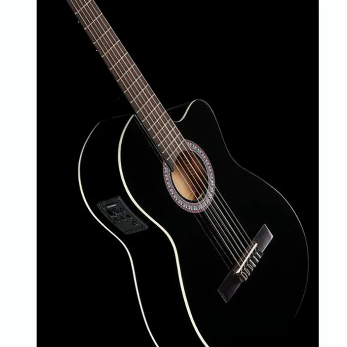 Et Avis : Thomann Classic-CE 4/4 Guitar Black
