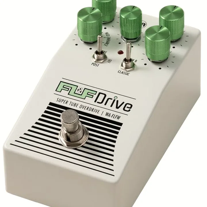 Warm Audio Fluff Drive Limited Ed. White Comparatif, Test & Avis