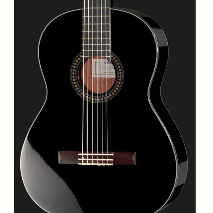Et Avis Yamaha CG142S BL
