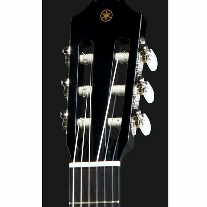 Et Avis Yamaha CG142S BL