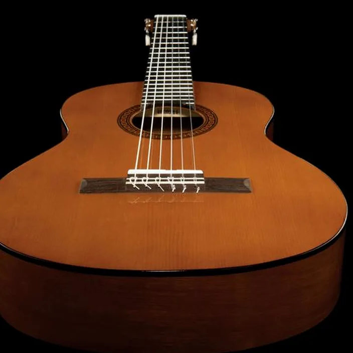 Yamaha CGS102A Comparatif, Test et Avis